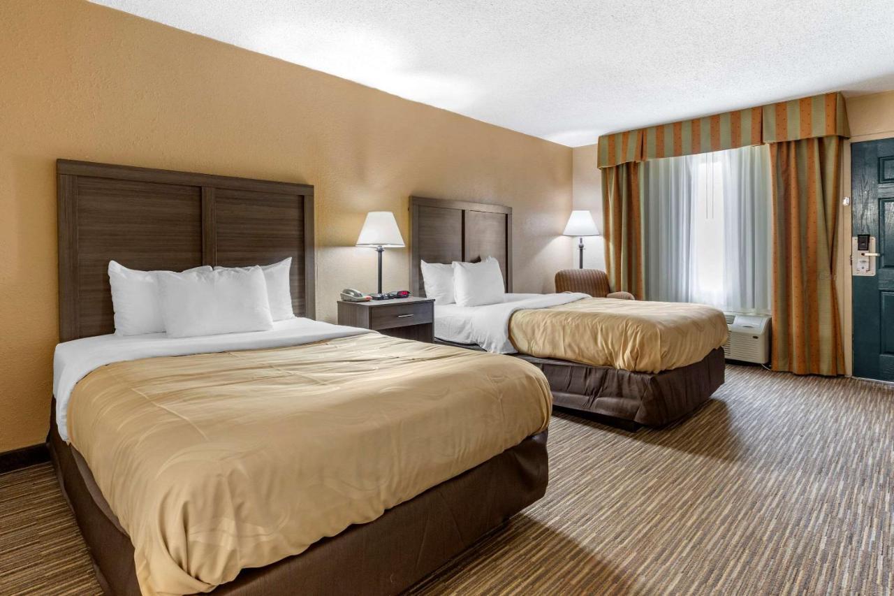 Quality Inn & Suites Hanes Mall Winston-Salem Exteriér fotografie