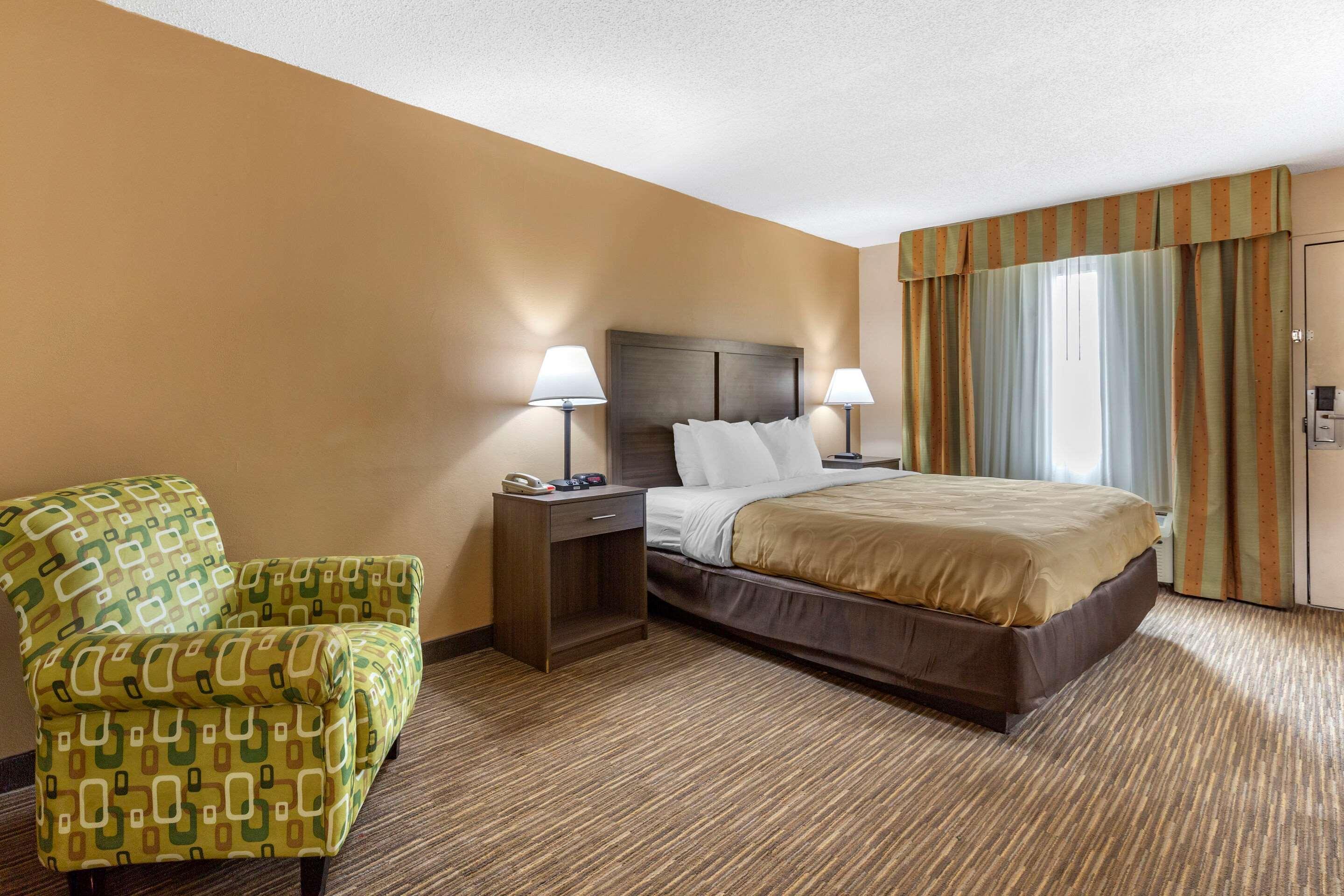 Quality Inn & Suites Hanes Mall Winston-Salem Exteriér fotografie