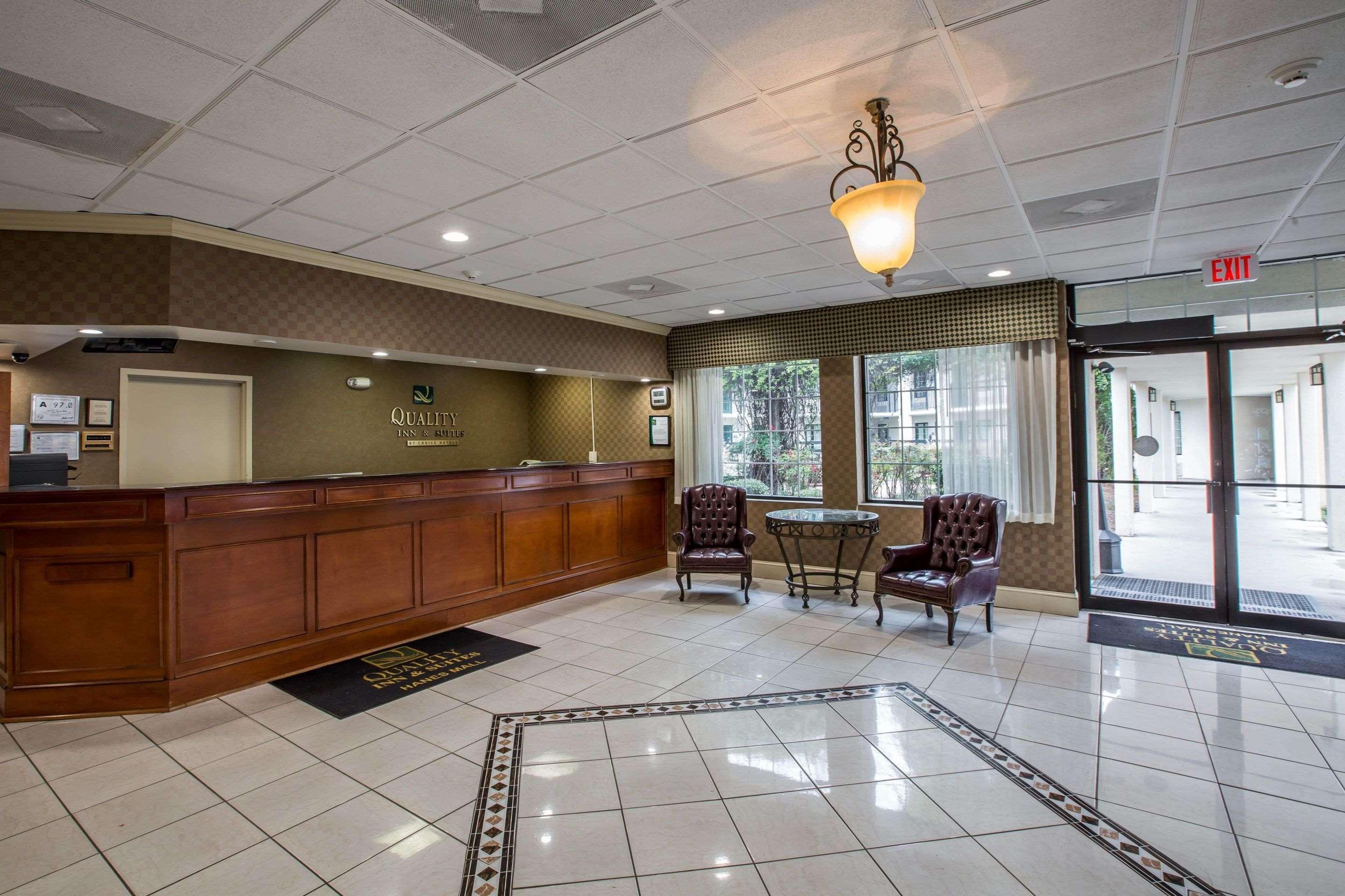 Quality Inn & Suites Hanes Mall Winston-Salem Exteriér fotografie